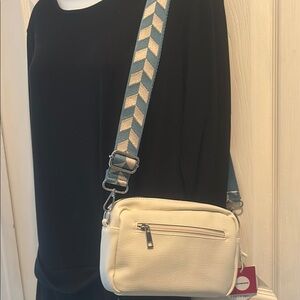 Chic Cream and Blue Crossbody Bag with Chevron Strap